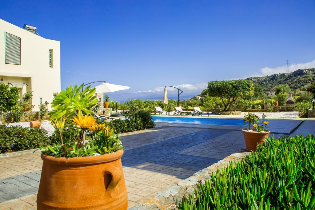 Aroma Villas Hersonissos  Exteriör bild