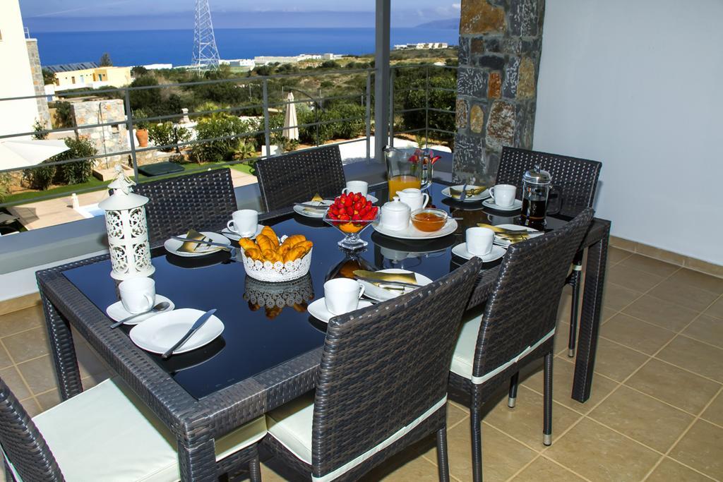 Aroma Villas Hersonissos  Exteriör bild