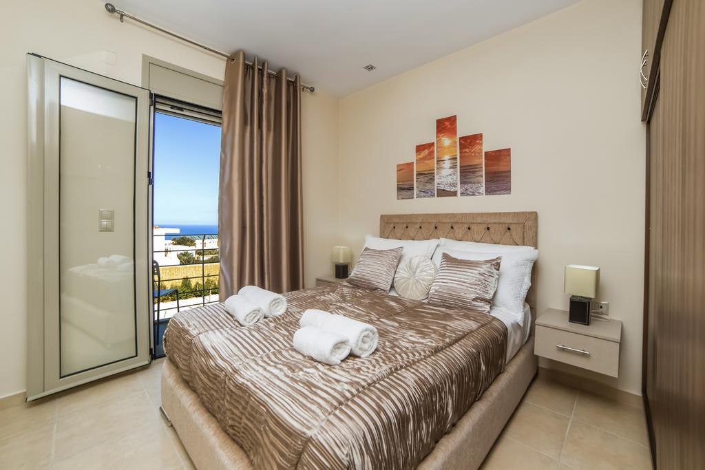 Aroma Villas Hersonissos  Exteriör bild